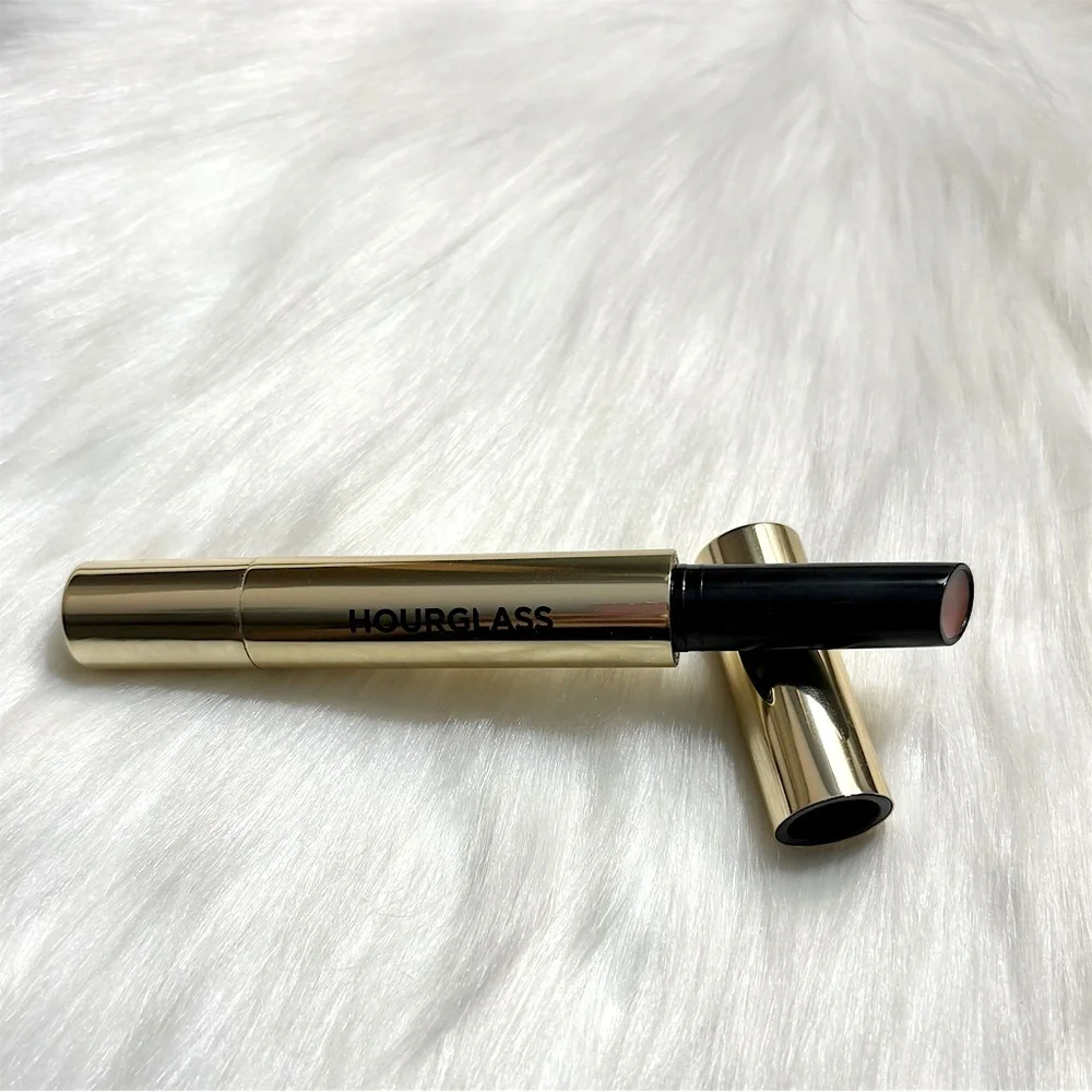Hourglass⚜️ Phantom Volumizing Glossy Lip Balm in Trace Beige Shade NWOB